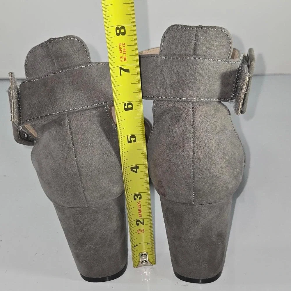 C Comfort‎ Est 1946 shoe Women's Ankle Adjustable Strap Block Heel Size 10M